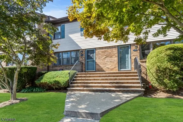 136 Stedwick Dr, Mount Olive Twp., NJ 07828