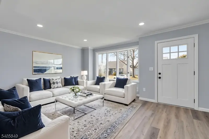 81 Hutchinson St, Clark, NJ 07066 - Image #3