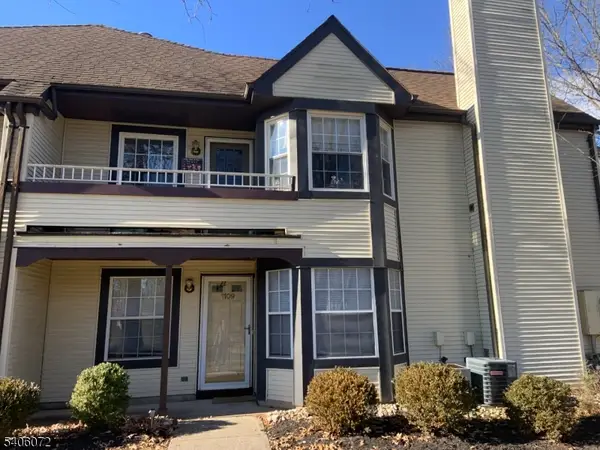 1109 Pinhorn Dr, Bridgewater Twp., NJ 08807