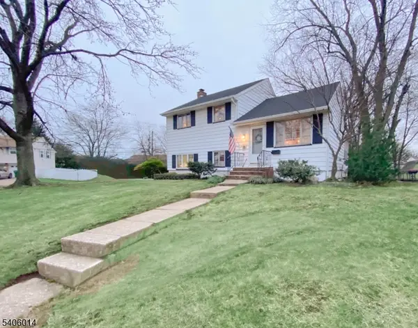 14 Pine St, Edison Twp., NJ 08817