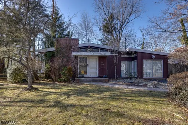 108 N Glenwood Rd, Fanwood Boro, NJ 07023