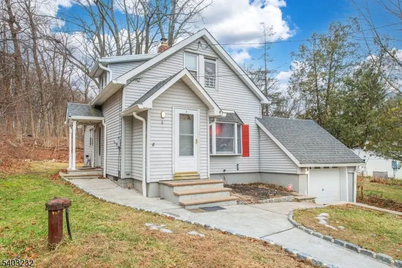 6 Forest Rd, Budd Lake, NJ 07828 - Image #2