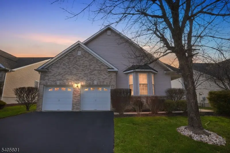 211 Bradwick Way, Marlboro Township, NJ 07746 - Image #3