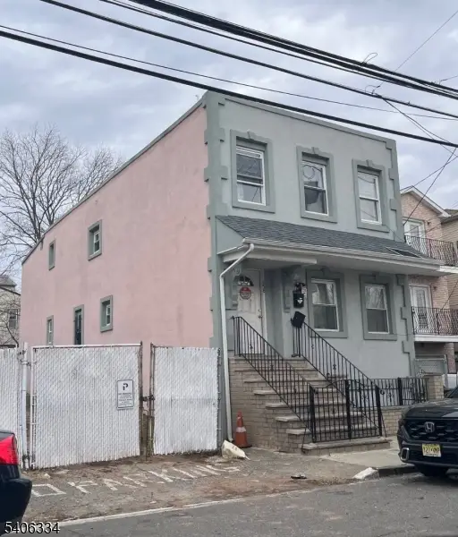 58 Wright St, Newark City, NJ 07114