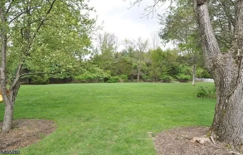 13 Knollwood Trail East, Mendham Township, NJ 07945 - Image #3