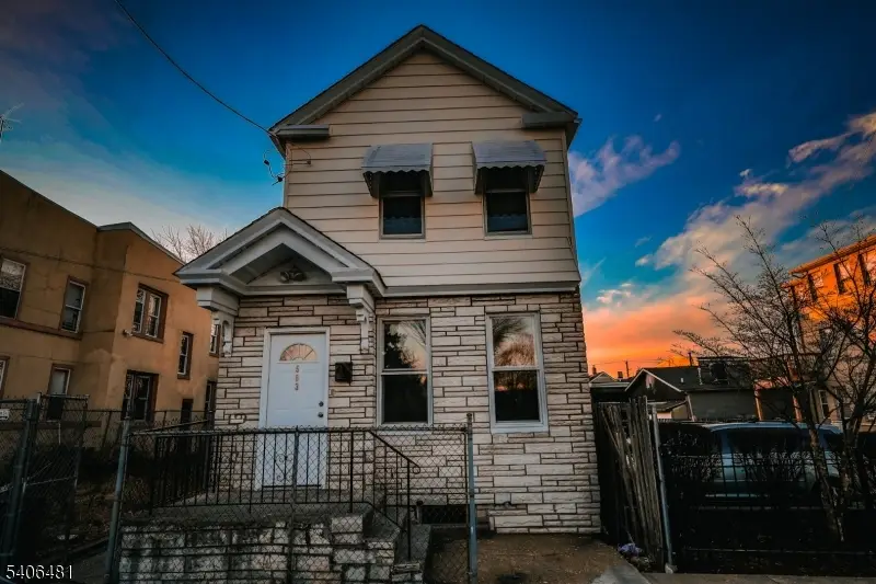 563 S 17th St, Newark, NJ 07103 - Image #2