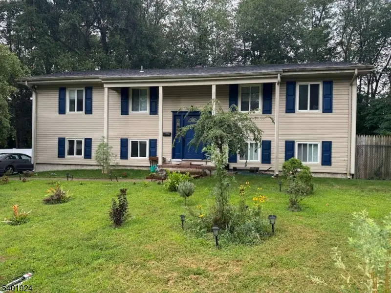 31 Green Dr, East Hanover, NJ 07936 - Image #1