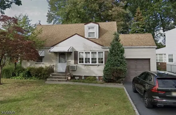 1502 Sunnyfield Dr, Linden City, NJ 07036