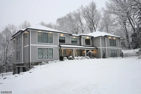 315 Freemans Ln, Franklin Lakes Boro, NJ 07417