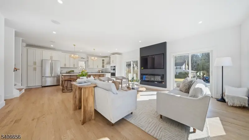 4 Hilltop Way, Essex Fells, NJ 07021 - Image #2