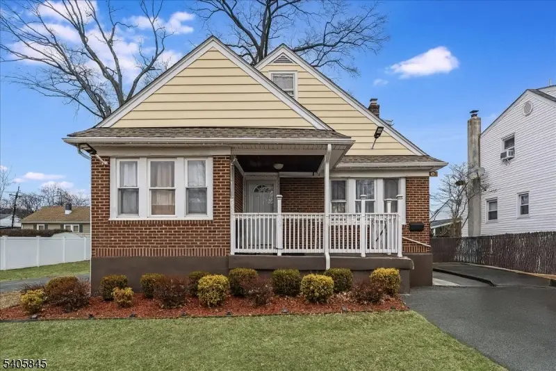 241 Rea Ave, Hawthorne, NJ 07506 - Image #1