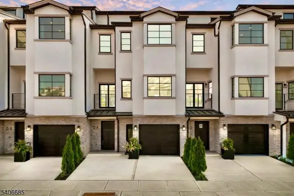 6 Harbor Front Ter #6, Elizabeth City, NJ 07206