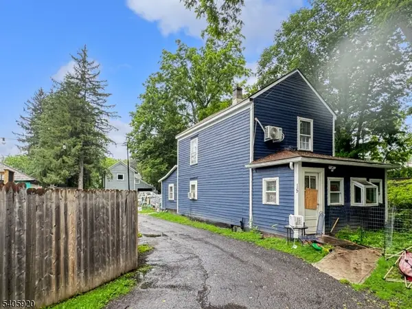 15 Fisk St, Belvidere Twp., NJ 07823