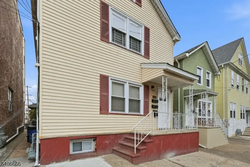 328 John St, Elizabeth, NJ 07202 - #2
