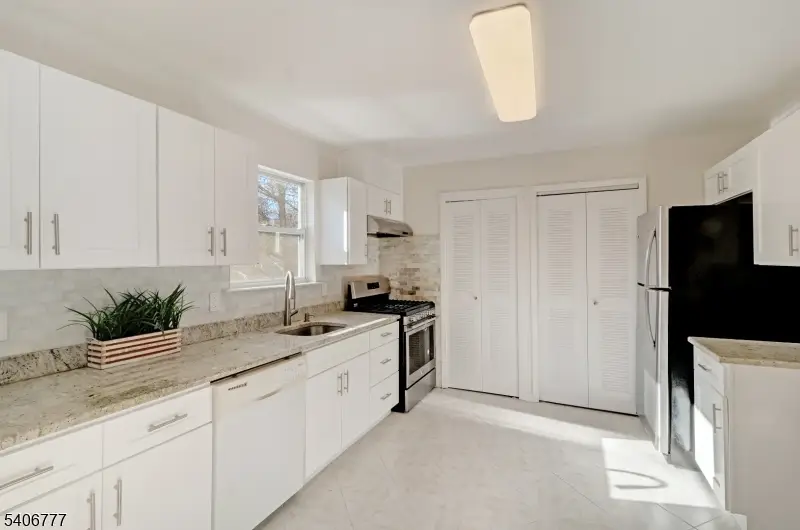 2 Katie Ct, East Hanover, NJ 07936 - Image #3