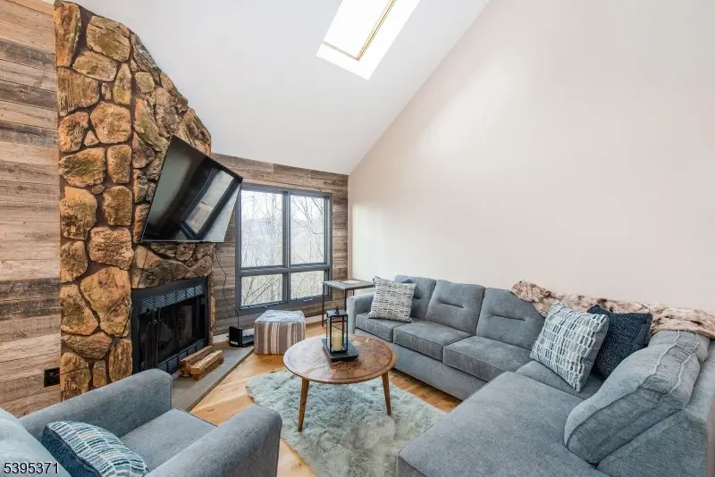 5 Wimbledon Dr #2, Vernon Center, NJ 07462 - Image #3