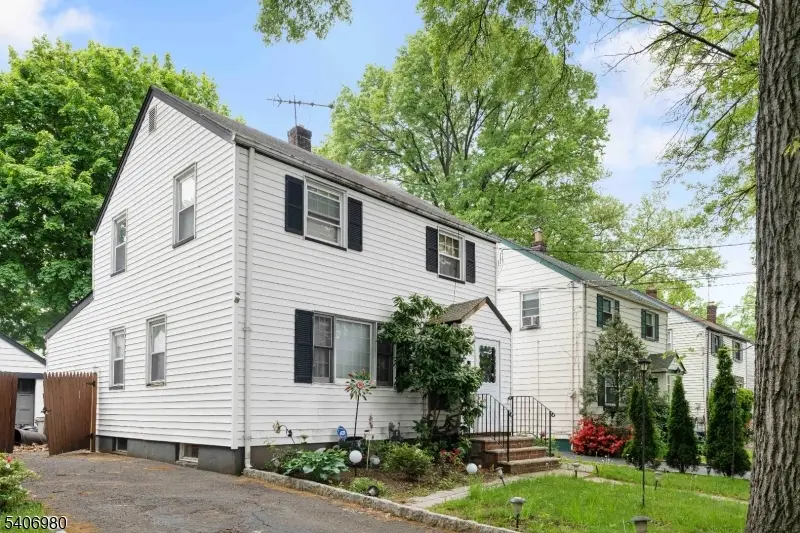 420 Hollywood Ave, Hillside, NJ 07205 - Image #2