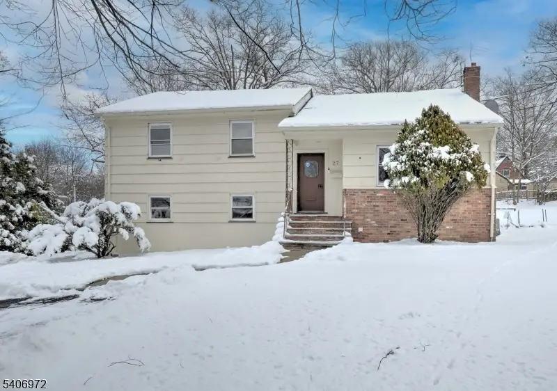 27 Old Short Hills Rd, Livingston, NJ 07052 - #2