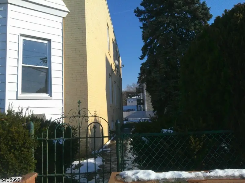 123 Nagle St, Paterson, NJ 07501 - Image #2