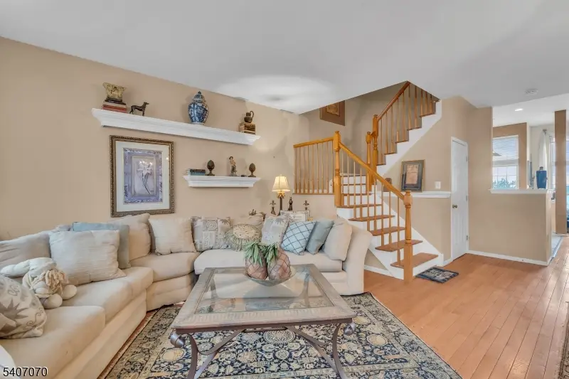 6 Winding Way, Woodland Park, NJ 07424 - Image #3