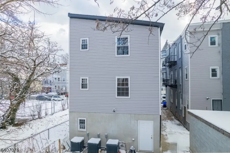 420 18th Ave, Newark, NJ 07108 - Image #3
