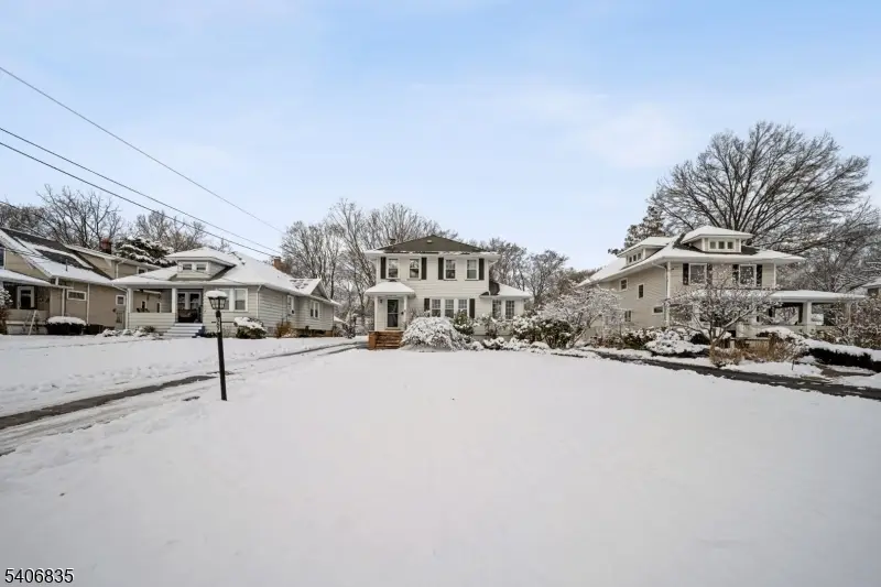 367 Van Winkle Avenue, Hawthorne, NJ 07506 - Image #3