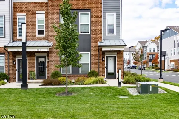 4 Sadie Cir #4105, Union Twp., NJ 07083