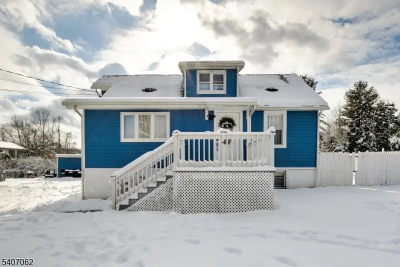 4 Leslie Ave, Randolph, NJ 07869 - Image #1