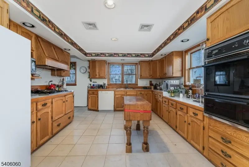 863-865 County Road 519, Kingwood, NJ 08825 - #3