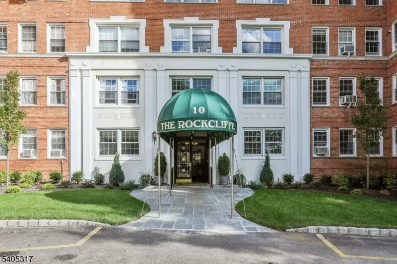 10 Crestmont Rd #6C, Montclair, NJ 07042 - Image #1