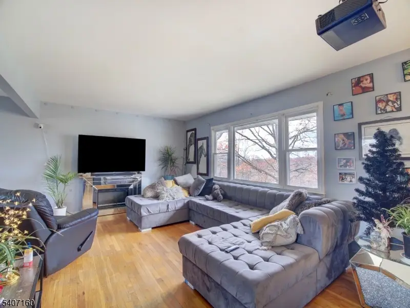 221 Chincopee Ave, Hopatcong, NJ 07843 - Image #2