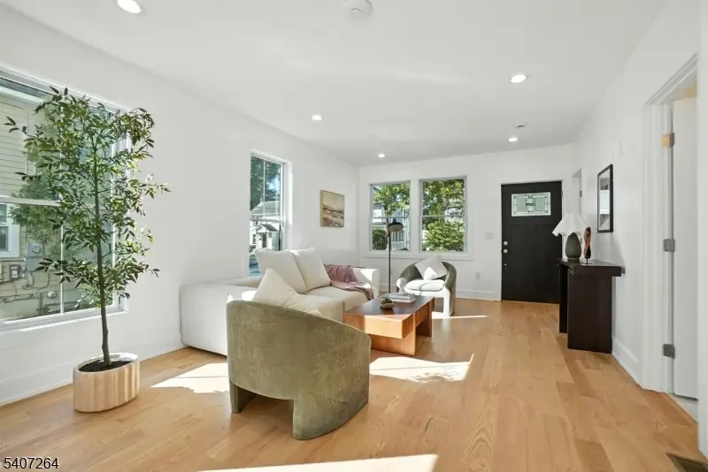 37 Cypress St, Millburn, NJ 07041 - Image #2