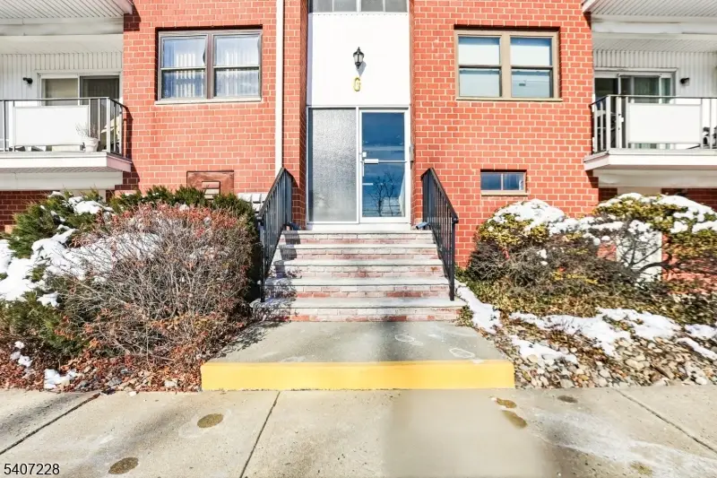 1300 Rock Ave #3, North Plainfield, NJ 07060 - Image #3