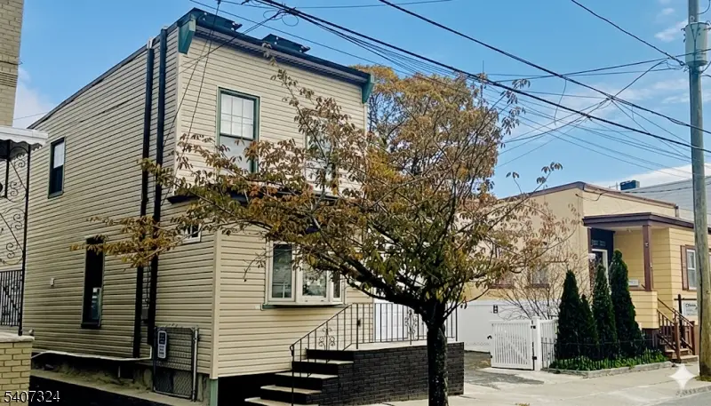 20 Lake St, Silver Lake, NJ 07109 - Image #2