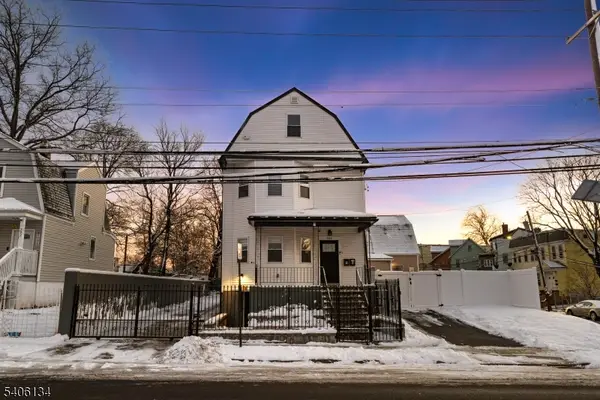 396 14th Ave, Irvington Twp., NJ 07111