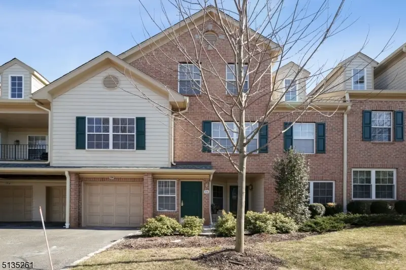 24 Davenport Pl, Morris, NJ 07960 - Image #1