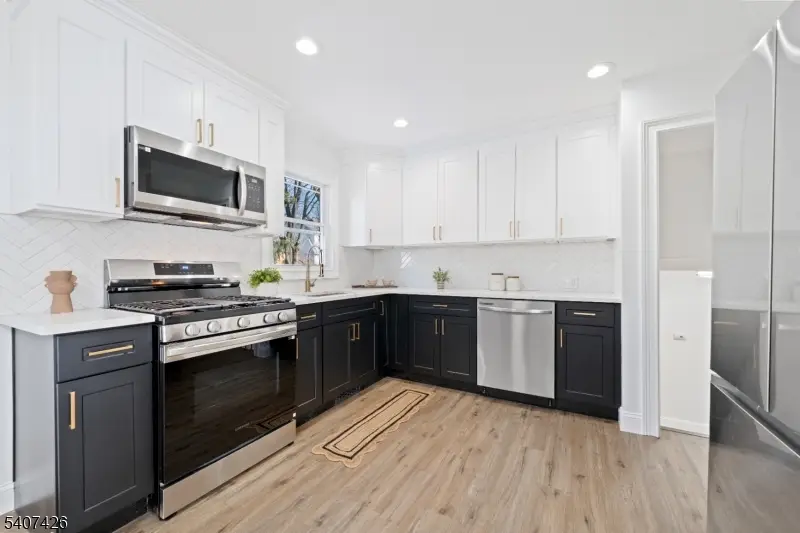 421 Victor St, Scotch Plains, NJ 07076 - Image #2