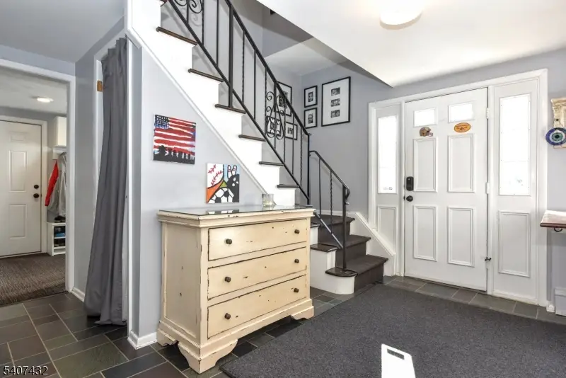 47 Herold Dr, Glen Rock, NJ 07452 - #2