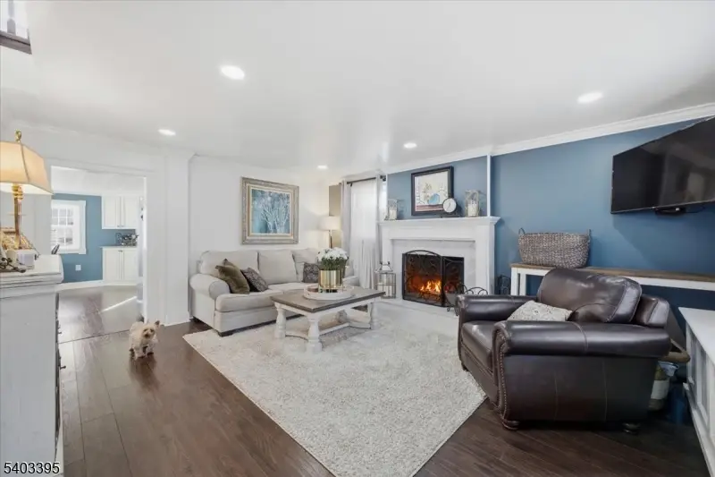 53 Brunswick Ave, Bloomsbury, NJ 08804 - Image #3