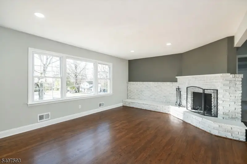 26 Claire Drive, Green Knoll, NJ 08807 - Image #3