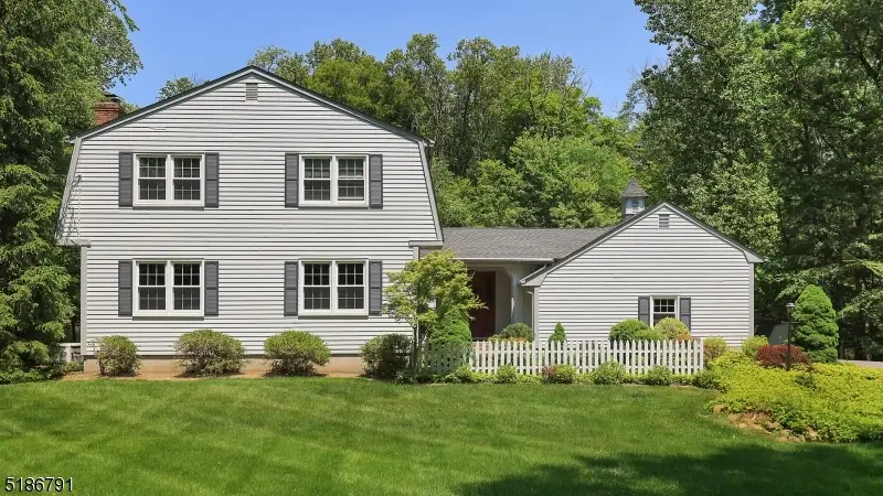 25 Angus Ln, Warren, NJ 07059 - Image #3
