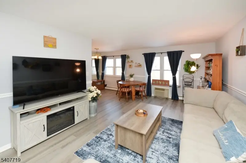 100 Pierson Miller Dr #4, Pompton Lakes, NJ 07442 - Image #3