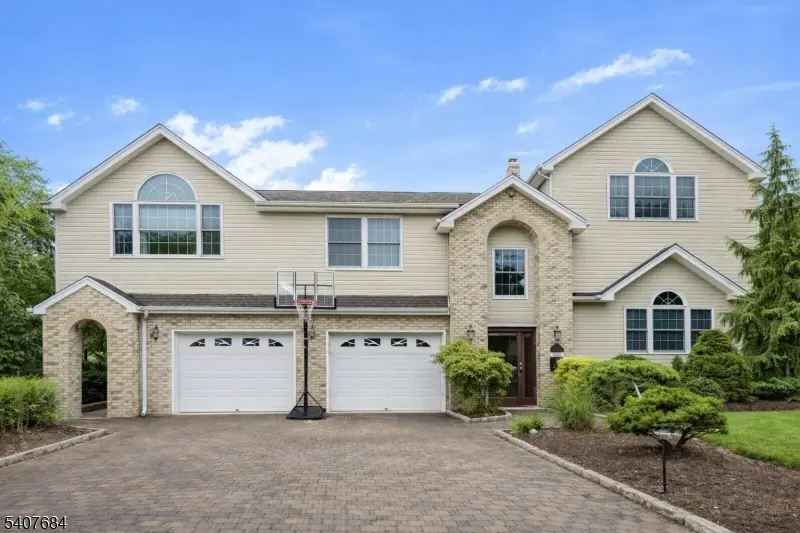 61 Carlisle Rd, Preakness, NJ 07470 - #1