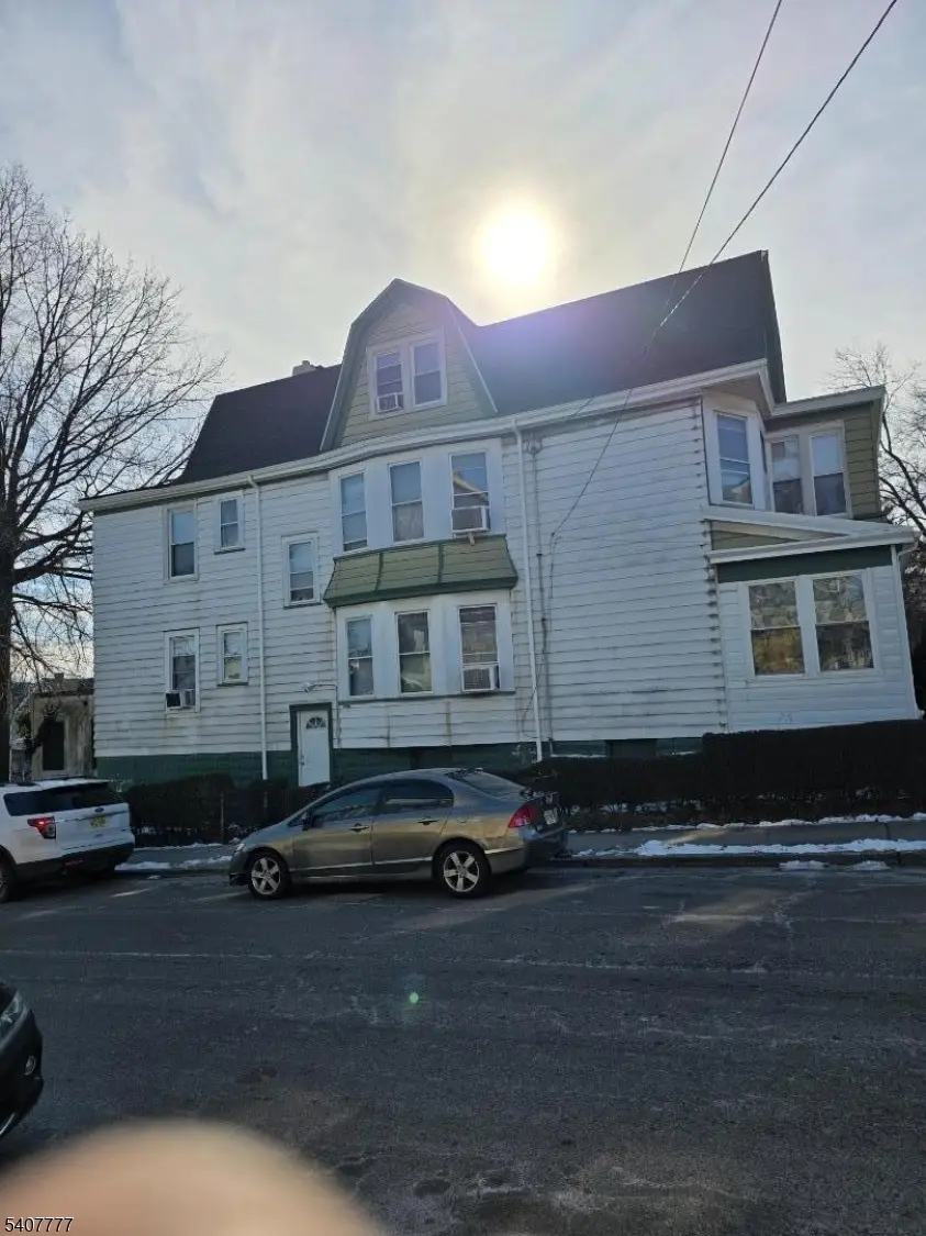 388 Seymour Ave, Newark, NJ 07112 - Image #2