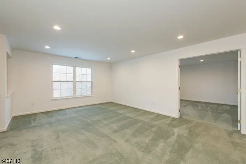 10 Springbrook Rd, E #10, Montville, NJ 07045 - Image #2