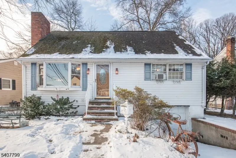 49 Skyline Lake Dr, Ringwood, NJ 07456 - Image #1