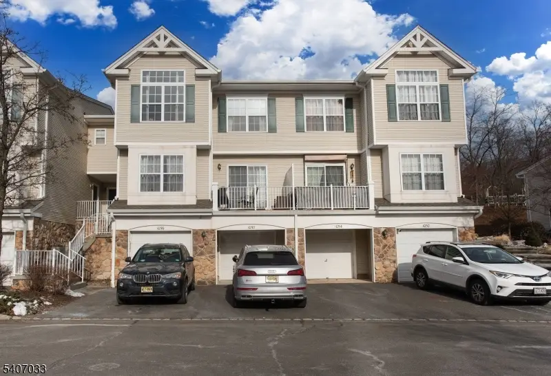 1058 Shadowlawn Dr, Dunellen, NJ 08812 - Image #1