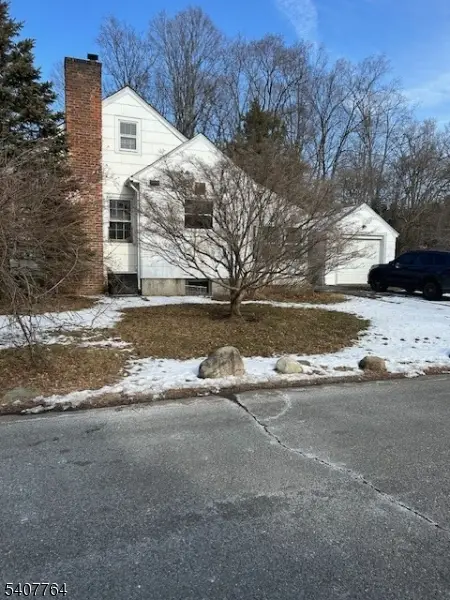 212 Pascack Rd, Woodcliff Lake, NJ 07677 - Image #3