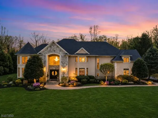 2 Stewart Ct, Old Tappan Boro, NJ 07675