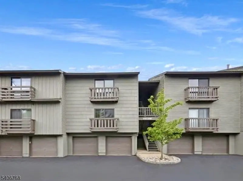 409 Spruce Hills Dr #409, Glen Gardner, NJ 08826 - Image #1